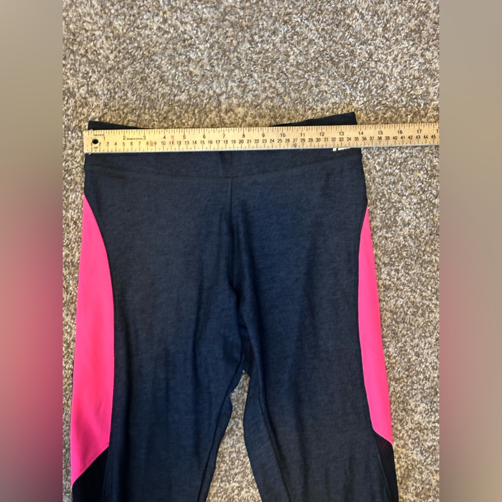 Victoria’s Secret Ultimate Hot Pink Black Mesh High-Waist Yoga Leggings Size M - Picture 7 of 9